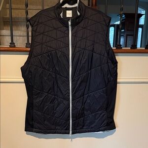 Callaway Quilted Vest with White Zipper